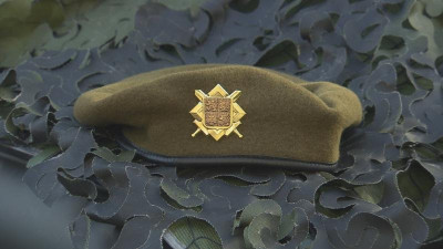 2362700-khaki2.jpg (52.91 KiB) Zobrazeno 3589 x 2362700-khaki2.jpg