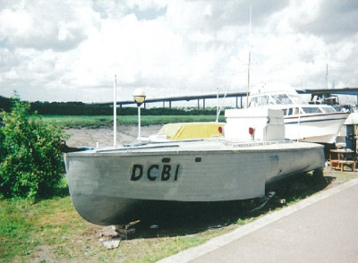 2430_DCB1_4.jpg