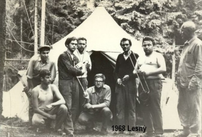 Lesný 1968 OKM klub.jpg