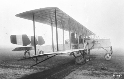 Caproni_biplane,_300_horse_power_Biplan_Caproni,_300_HP.jpg
