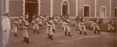 Námořní učni 1917.jpg