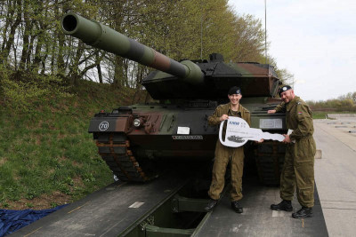 Germany_Dutch_tanks_Army-3_.jpg