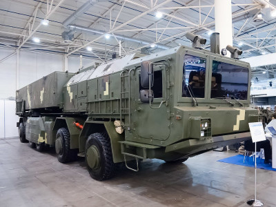 1200px-Hrim-2_-_Sapsan_missile_complex,_Kyiv_2018,_43.jpg
