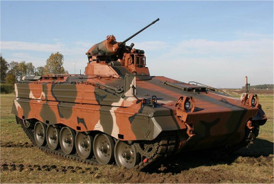 First_mechanized_infantry_unit_of_Greek_army_is_now_equipped_with_German_Marder_1A3_IFVs_925_002.jpg
