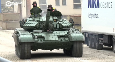 how-excalibur-army-modernizes-the-t-72-for-ukraine-almost-a-v0-TNqfbzk9ZO4tB7XKSmQgkfV3iziYNP5yYLd5wH7wlEA.jpg