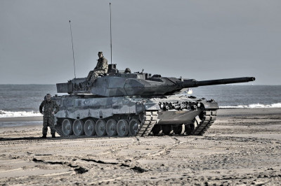 Leopard_2A6_01.jpg