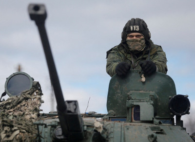 2022-03-06T164944Z_432792358_RC21XS9OTMWC_RTRMADP_3_UKRAINE-CRISIS-EAST.JPG.jpg