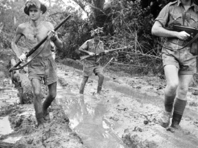 Australian_troops_at_Milne_Bay_Wiki_22.jpg