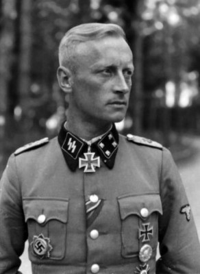 437px-Bundesarchiv_Bild_101III-Alber-161-25,_Max_Hansen.jpg