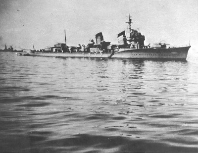 Japanese Destroyer Amagiri.jpg