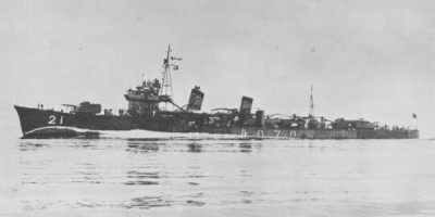 Japanese_destroyer_Hatsuharu_1934.jpg