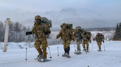 ski-soldiers-scaled-e1697116282618-1536x862.jpg