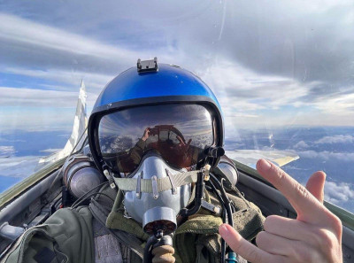rip-vlad-blue-helmet-our-pilot-23-yo-v0-c9zqm5nof3bc1.jpeg