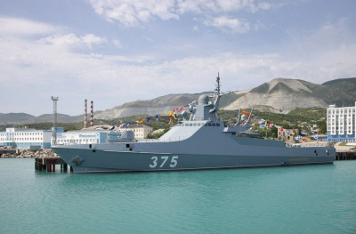 1024px-«Дмитрий_Рогачёв»1.jpg
