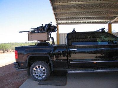 30mm-bushmaster-cannon-and-mag-58-gpmg-in-remote-weapon-station-mount-on-gmc-duramax-suv-at-klondyke-range-complex-2.jpg