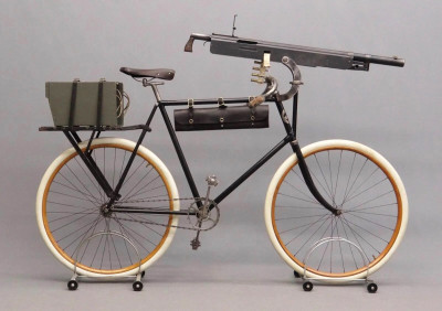 Columbia-Military-Pneumatic-Safety-Bicycle-Machine-Gun-1600x1129eeeee.jpg