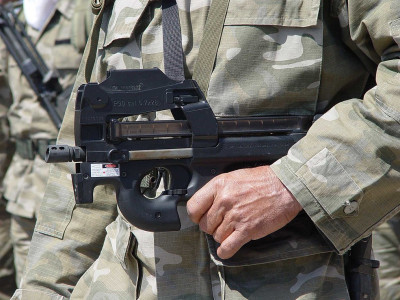 985px-P90_Cyprus.jpg