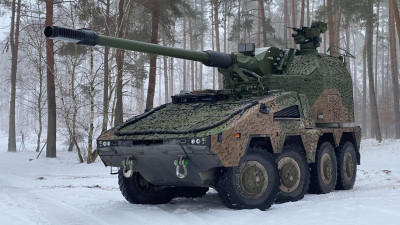 RCH_155_AGM_155mm_8x8_wheeled_self-propelled_howitzer_data_1920_001.jpg