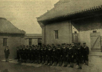 Austro-Hungarian_troops_in_China_circa_1903-04.jpg