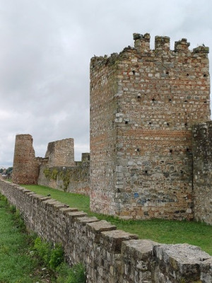 Smederevo hradby Dunaj.jpg