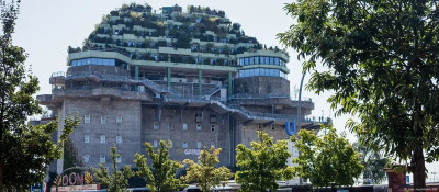 Flakturm-Hamburk-build.jpg