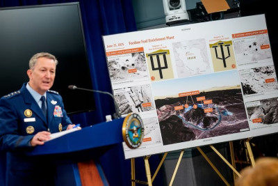 Fordo-dan-caine-briefing.jpg