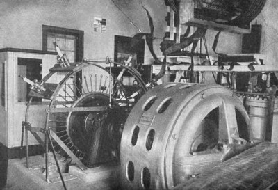 Tesla-synchronous-spark-transmitter.jpg