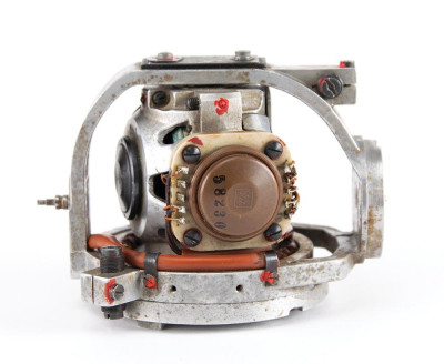 A4-gyroskop-aukce.jpg