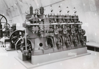 Polar-diesel-Jonas-Hesselman-manufactured-in-1908-AB-Atlas.jpg
