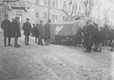 1515604837_tank-pisudskiego-3.jpg