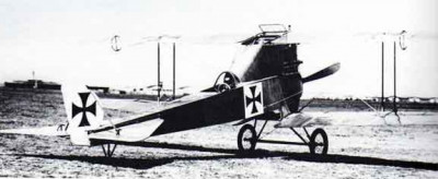 Lloyd_40.05_WW1_fighter_2.jpg